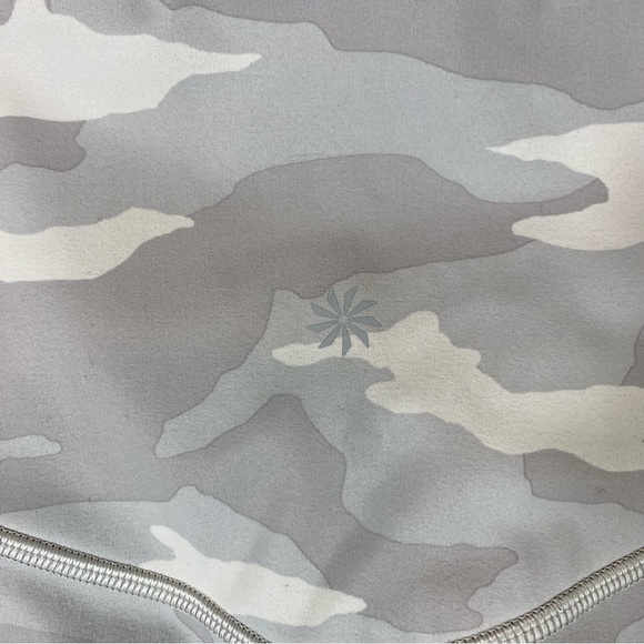 Athleta High Rise Elation Camo 7/8 Tight Leggings Tights in Taupe White sz S - Picture 6 of 13